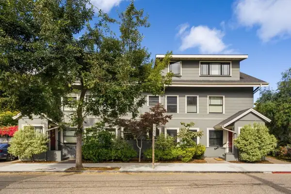 6395 Hillegass Avenue, Oakland, CA 94618