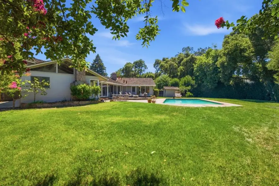 653 Rosewood Court, Los Altos, CA 94024 - #2