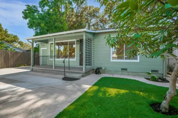 2292 Poplar Avenue, East Palo Alto, CA 94303