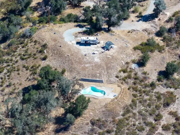 190 Cachagua Road, Carmel Valley, CA 93924