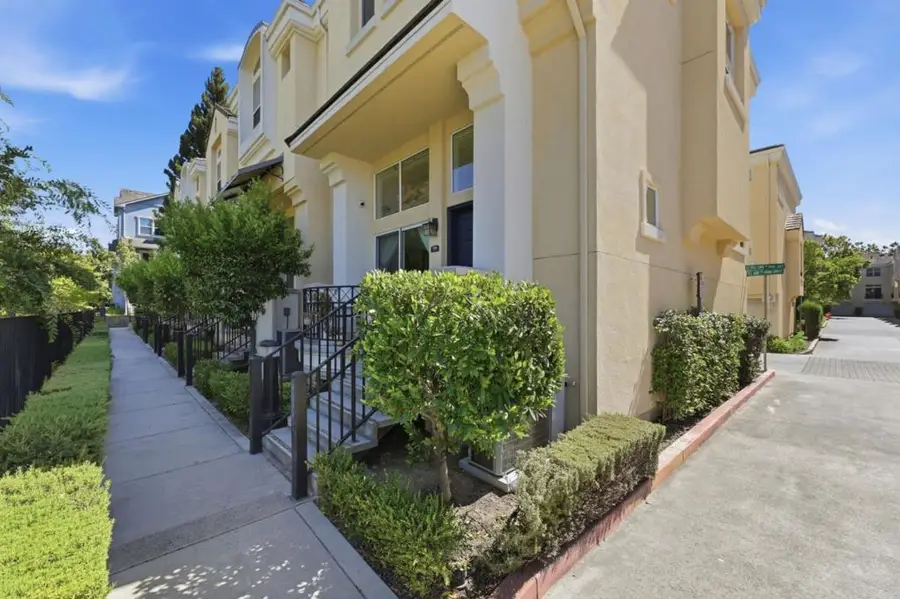 181 Bel Air Court, Mountain View, CA 94043 - #3