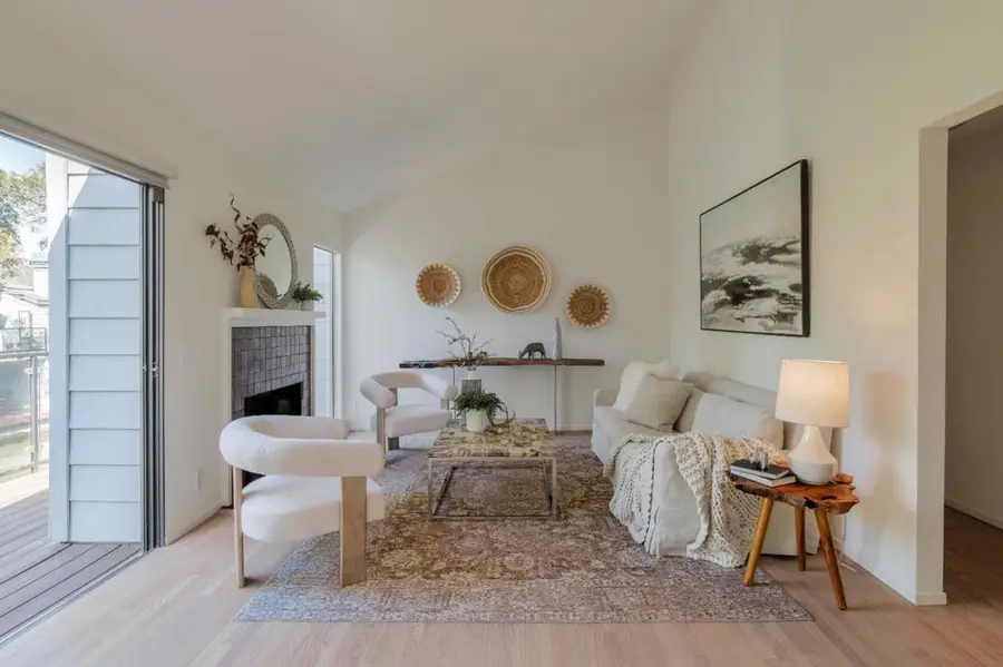905 W Middlefield Road #918, Mountain View, CA 94043 - #3