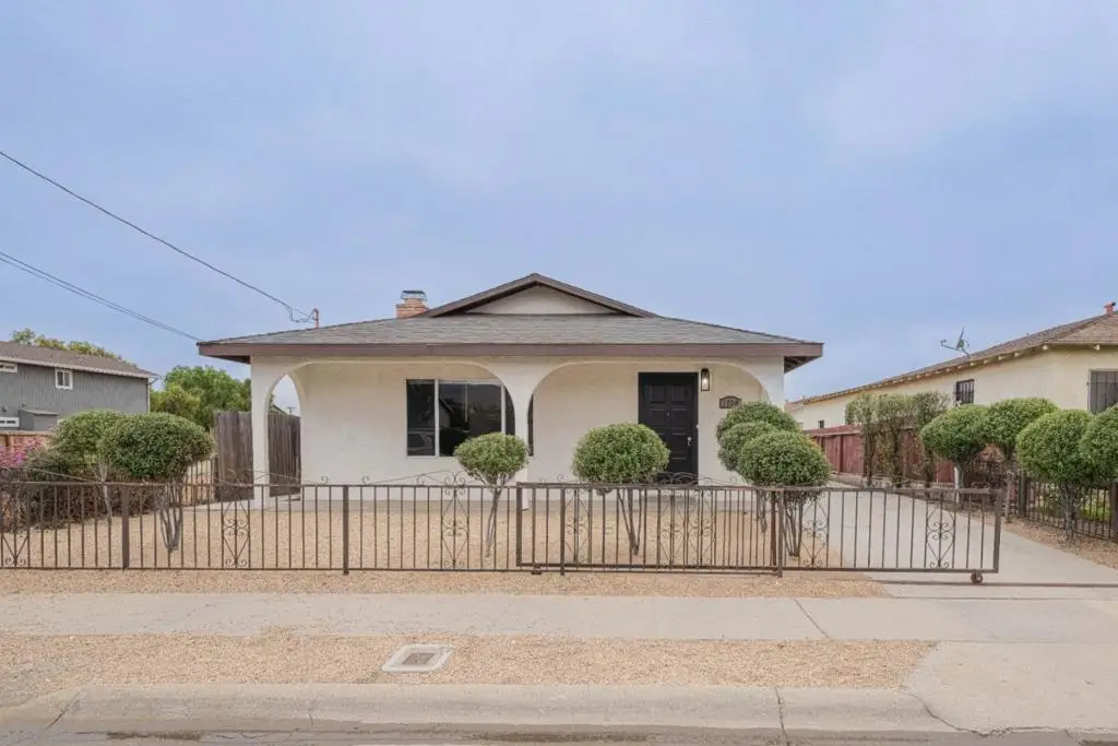 1708 Vosti Avenue, Soledad, CA 93960 - #1