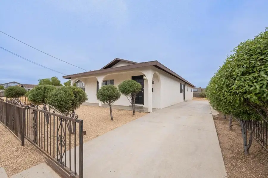 1708 Vosti Avenue, Soledad, CA 93960 - #2