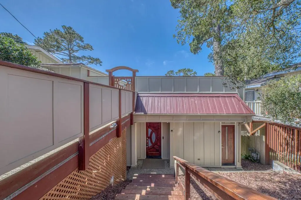 1104 Austin Avenue, Pacific Grove, CA 93950 - #1