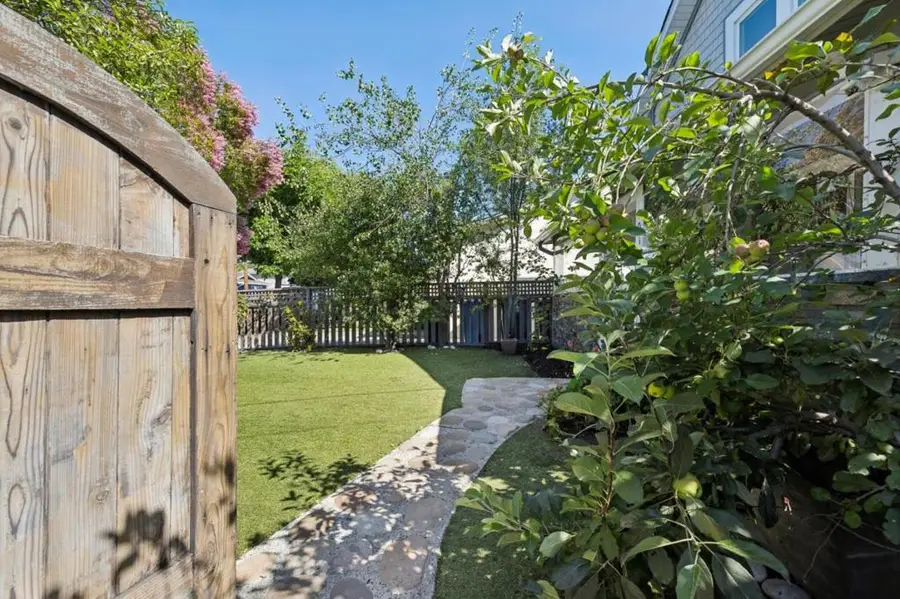 1016 Valota Road, Redwood City, CA 94061 - #2