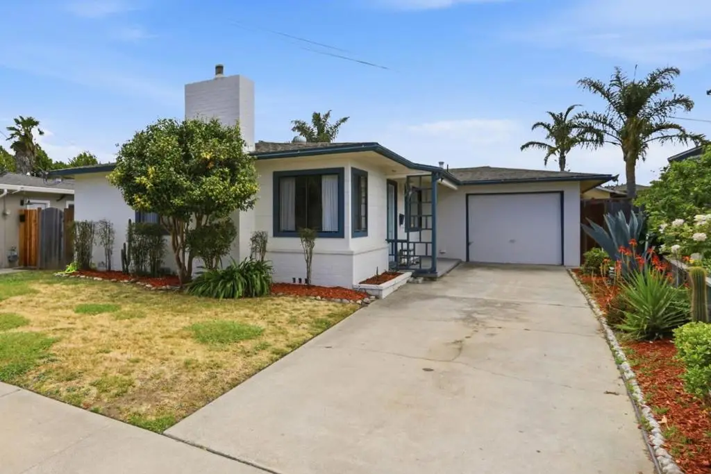 25 Bronson Street, Watsonville, CA 95076 - #1