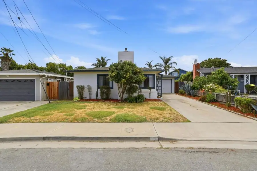 25 Bronson Street, Watsonville, CA 95076 - #2