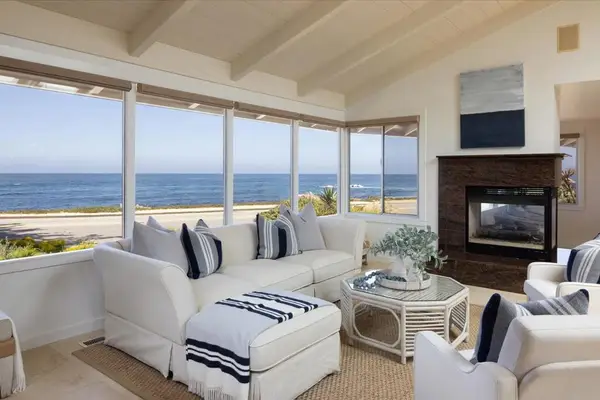 1209 Ocean View Boulevard, Pacific Grove, CA 93950