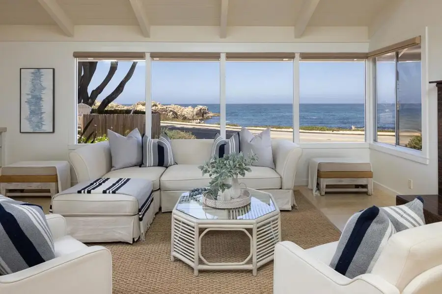 1209 Ocean View Boulevard, Pacific Grove, CA 93950 - #3