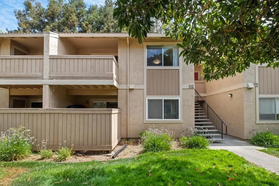 210 Damsen Drive, San Jose, CA 95116 - #2