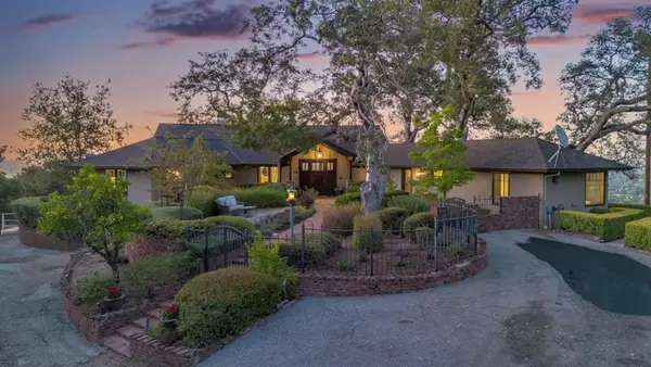 14942 Larga Vista Drive, Los Gatos, CA 95032