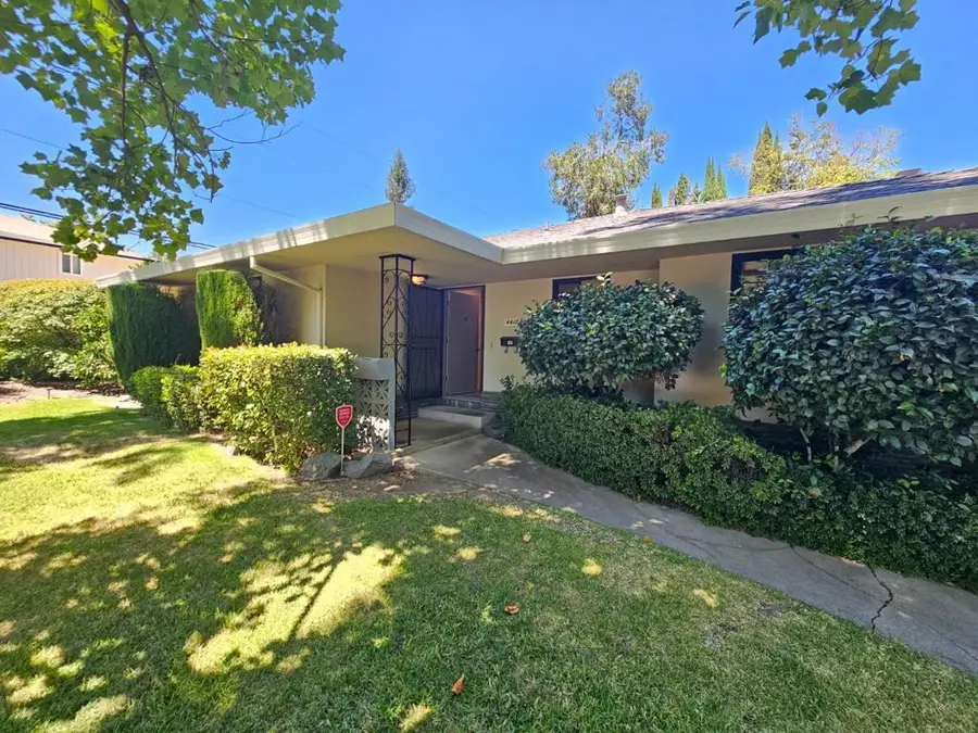 4418 Euclid Avenue, Sacramento, CA 95822 - #3