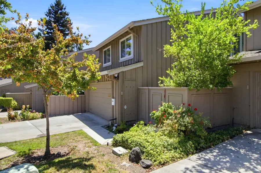 22890 Cricket Hill Road, Cupertino, CA 95014 - #3