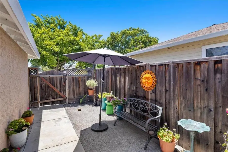 3523 Page Street, Redwood City, CA 94063 - #3