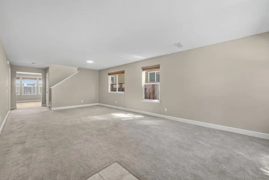 5272 Glimmer Way, Sacramento, CA 95835 - #3