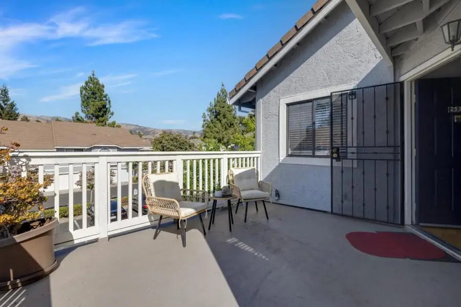2538 Yerba Hills Court, San Jose, CA 95121 - #3