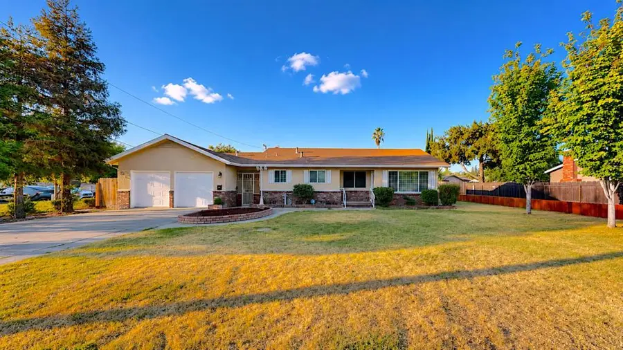 100 Pedras Road, Turlock, CA 95382 - #3