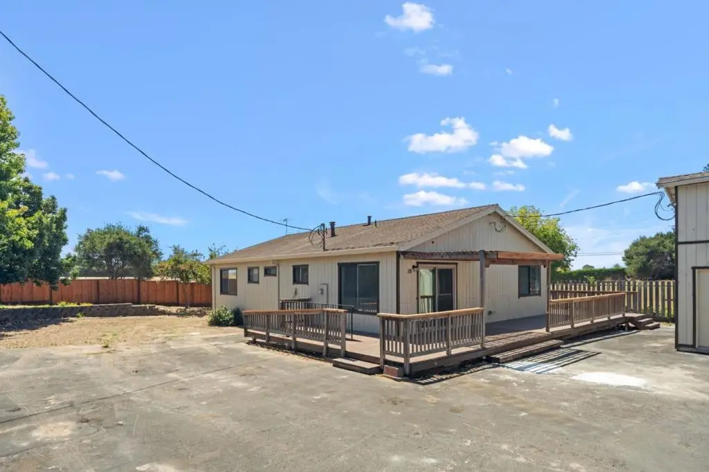 18 Hawthorne Avenue, Watsonville, CA 95076 - #1