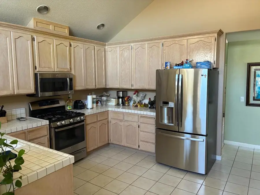 1 Meredith Circle, Salinas, CA 93906 - #3