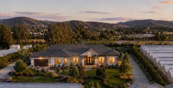 175 Johnson Road, Royal Oaks, CA 95076
