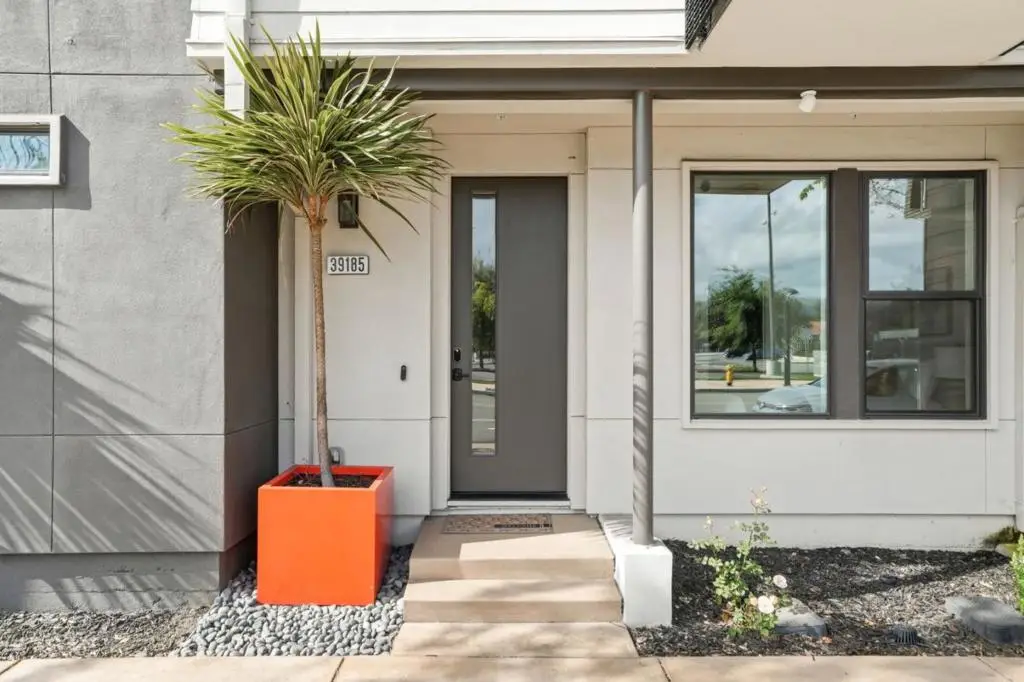 39185 State Street, Fremont, CA 94538 - #1