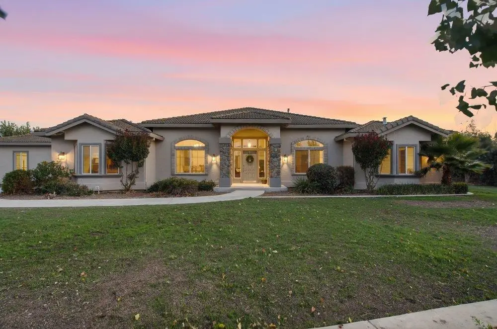 945 Union Road, Hollister, CA 95023 - #1