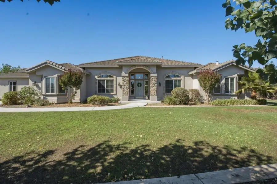 945 Union Road, Hollister, CA 95023 - #2