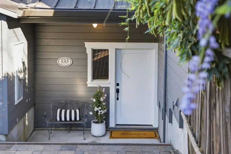 133 Russell Avenue, Portola Valley, CA 94028 - #2