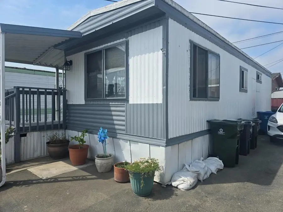 1117 Baldwin Street #35, Salinas, CA 93906 - #3
