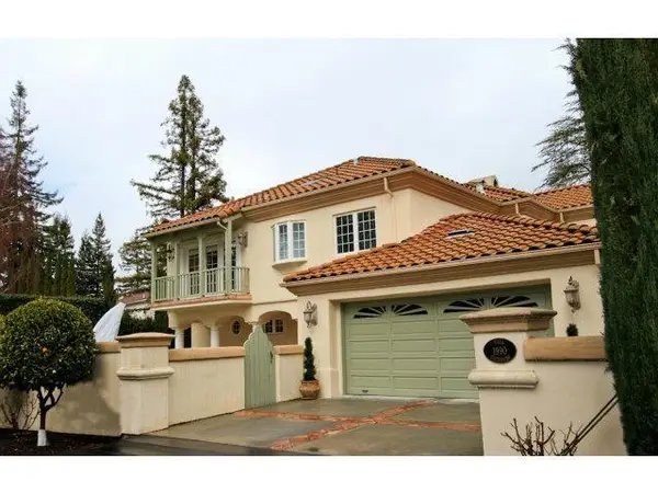 1990 Valparaiso Avenue, Menlo Park, CA 94025