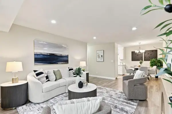 309 Tradewinds Drive #15, San Jose, CA 95123