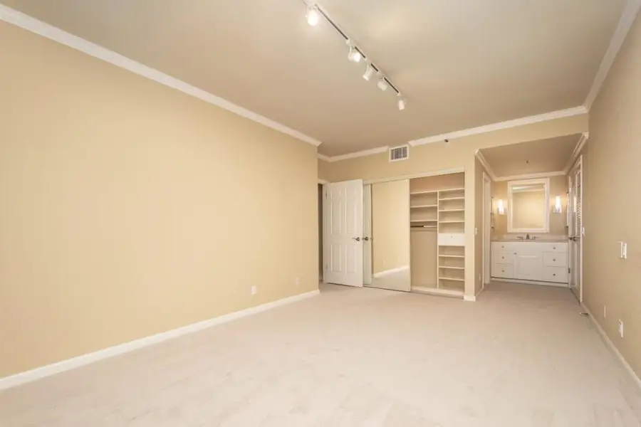 1 Baldwin Avenue #1008, San Mateo, CA 94401 - #3