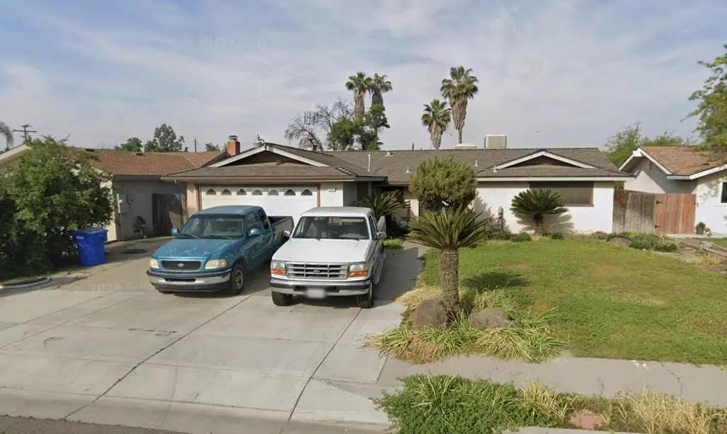 1080 Whitney Drive, Hanford, CA 93230 - #1
