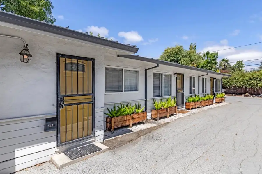 2571 Alma Street, Palo Alto, CA 94301 - #2