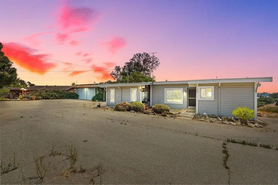 211 Smith Road, Watsonville, CA 95076 - #2