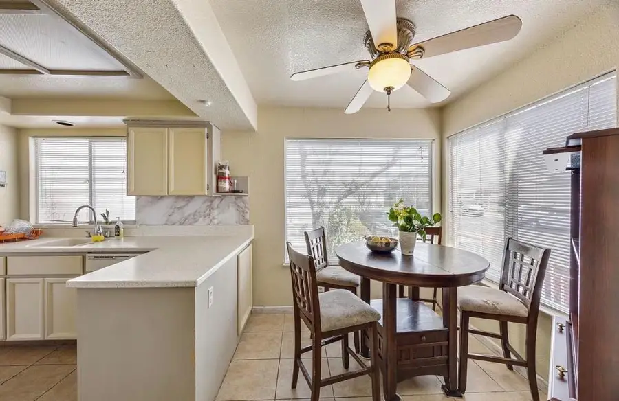 20667 Blossom, Hayward, CA 94541 - #3
