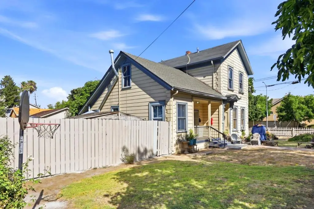 388 S 19th Street, San Jose, CA 95116 - #1