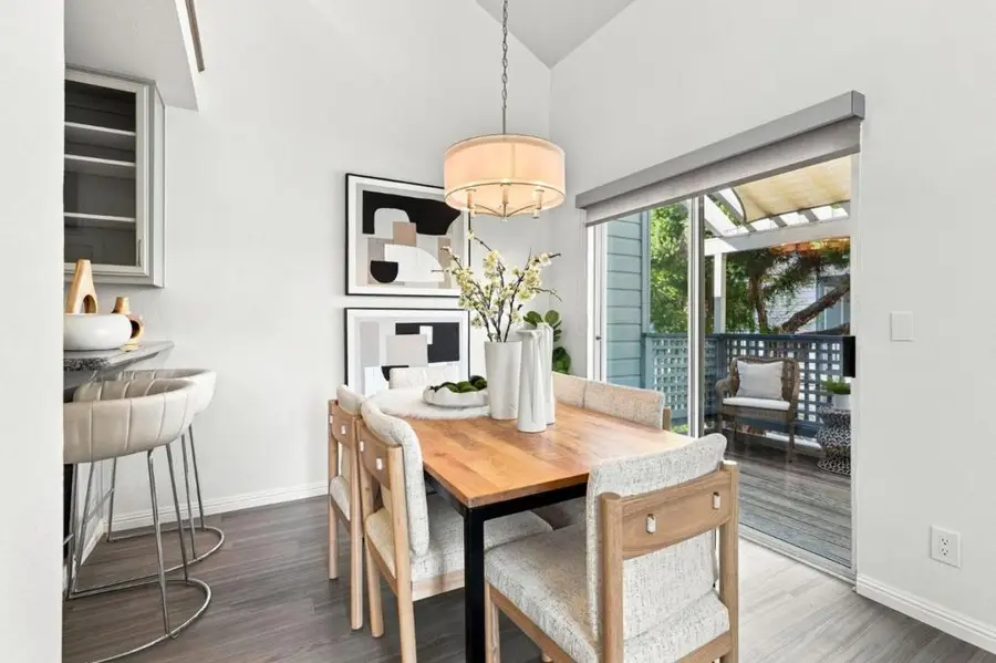 453 Cork Harbour Circle #F, Redwood City, CA 94065 - #3