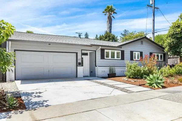 111 Woodside Avenue, Santa Cruz, CA 95060