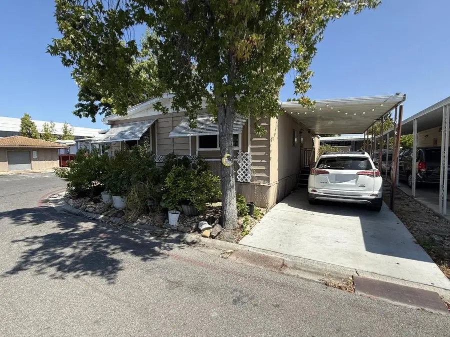 442 Los Encinos Avenue #442, San Jose, CA 95134 - #2
