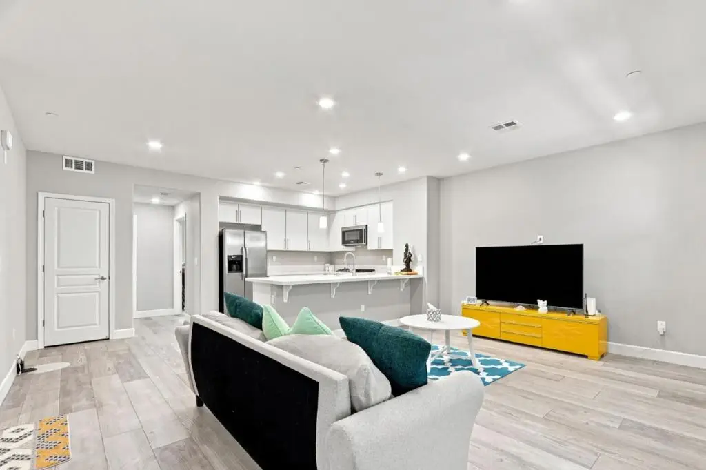 633 Clover Circle, Milpitas, CA 95035 - #1