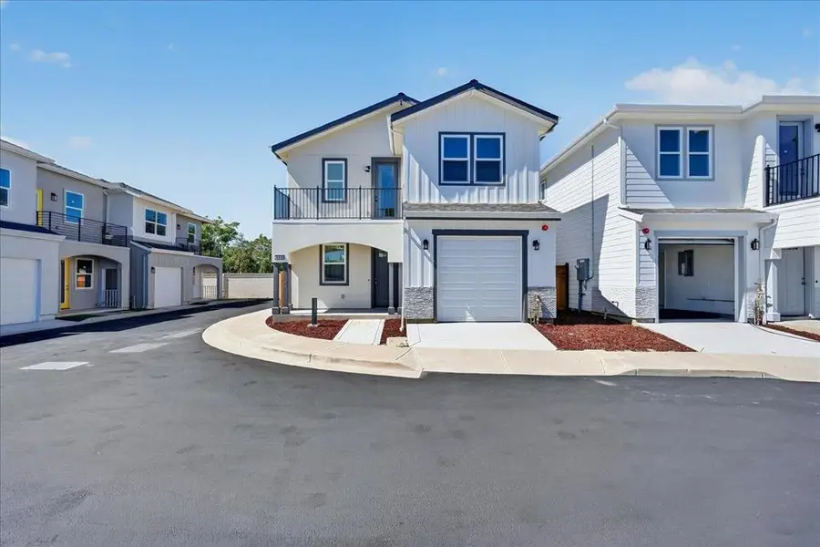 869 Connie Lane, San Jose, CA 95122 - #2