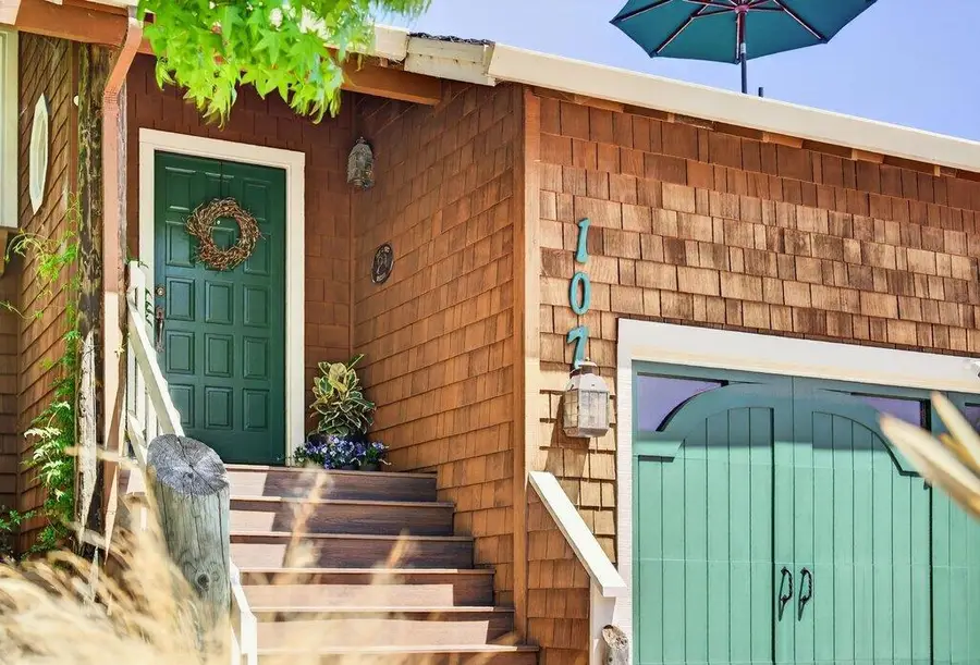 107 Bar Harbor Court, Aptos, CA 95003 - #3