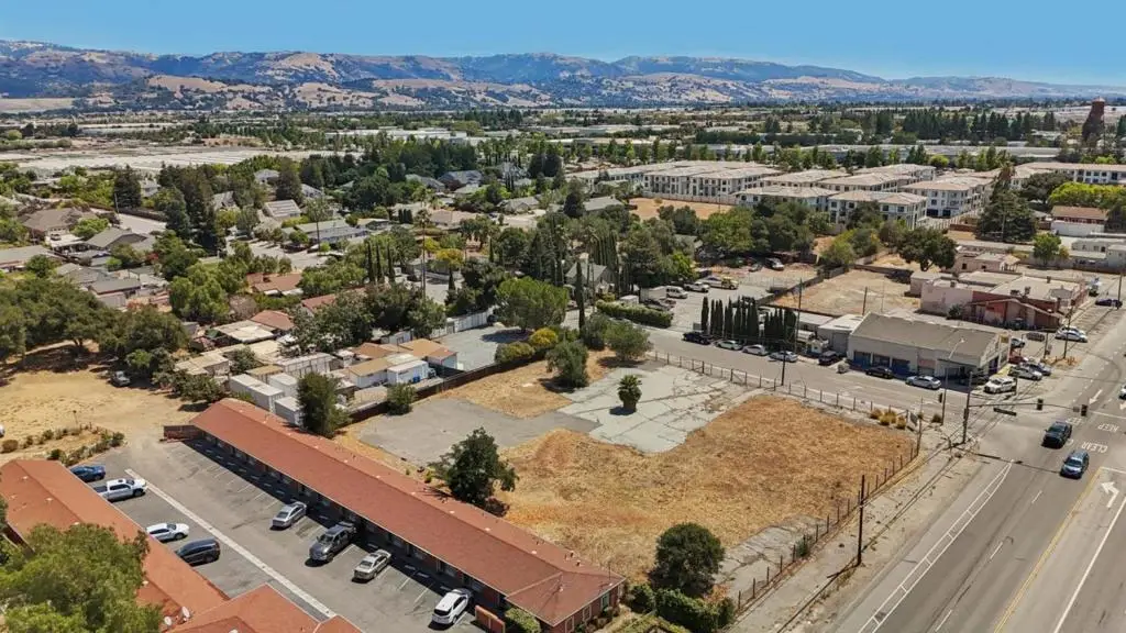 25 Peebles Avenue, Morgan Hill, CA 95037 - #1