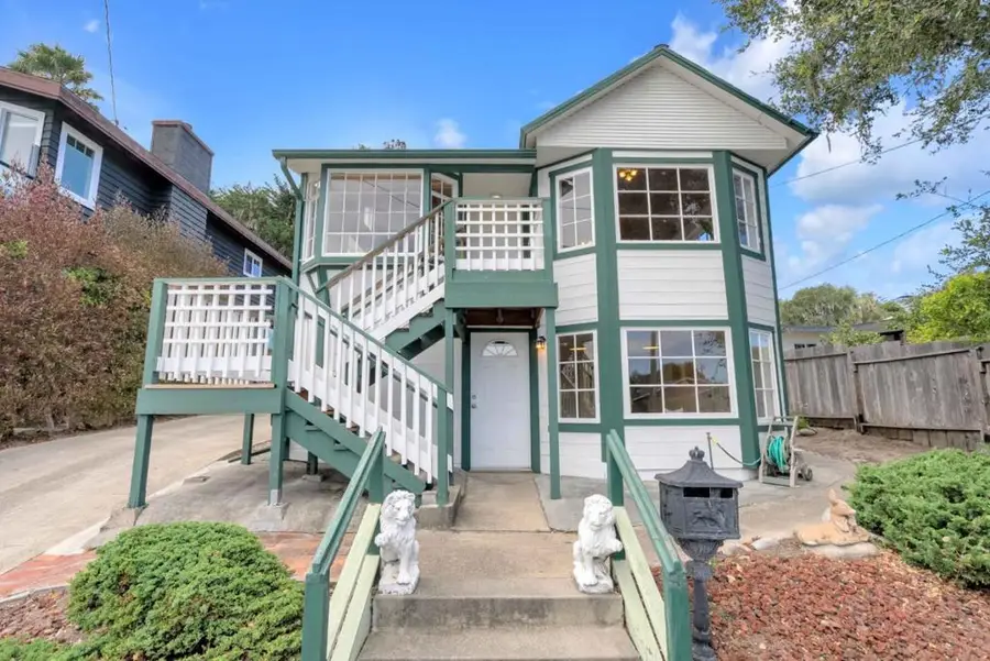 819 Newton Street, Monterey, CA 93940 - #3
