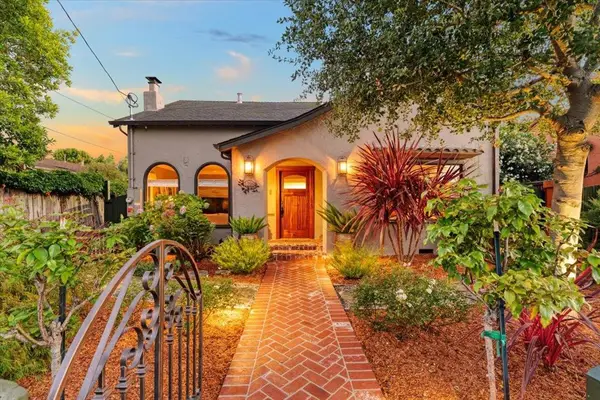 1229 Laurel Street, Santa Cruz, CA 95060