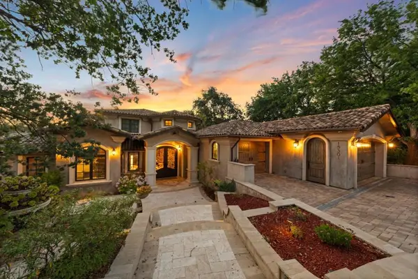 15301 Robin Anne Lane, Monte Sereno, CA 95030