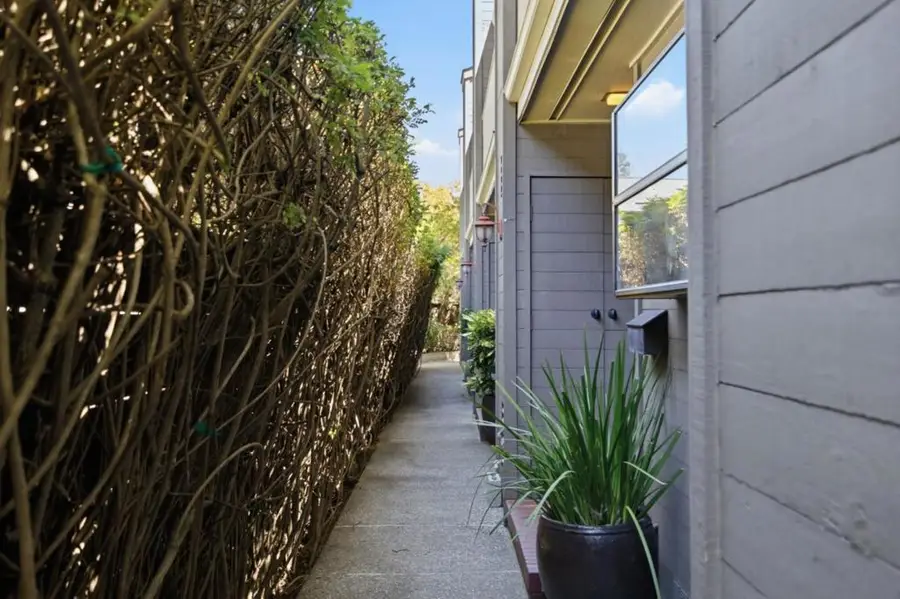 16 Lorton Avenue #3, Burlingame, CA 94010 - #3