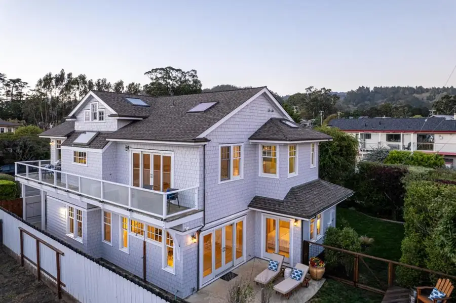 2 Alameda Avenue, Half Moon Bay, CA 94019 - #2